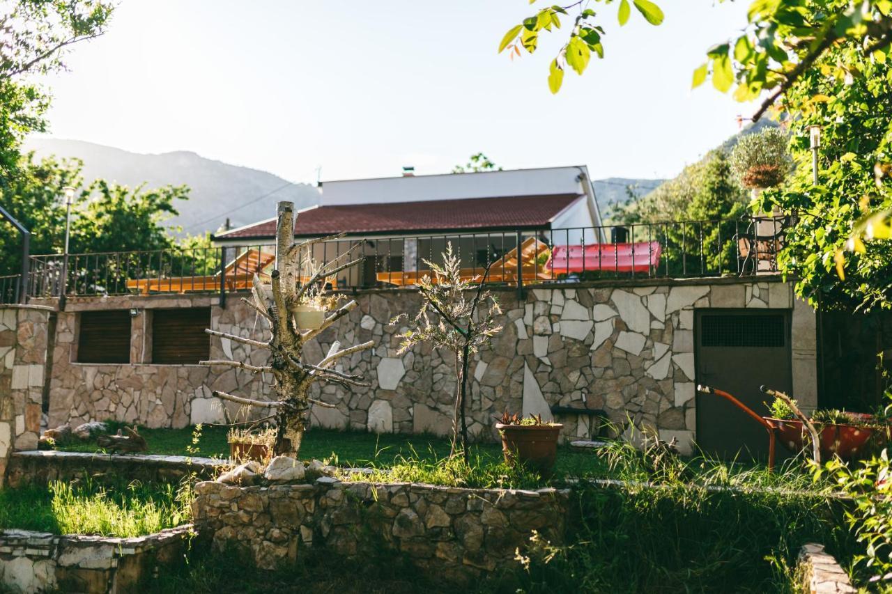 Villa Gana Buna Luaran gambar